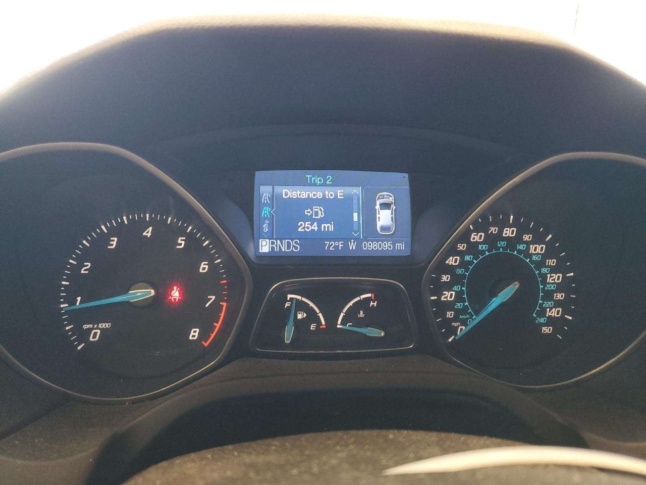 1FAHP3M28CL315102 2012 Ford Focus Sel