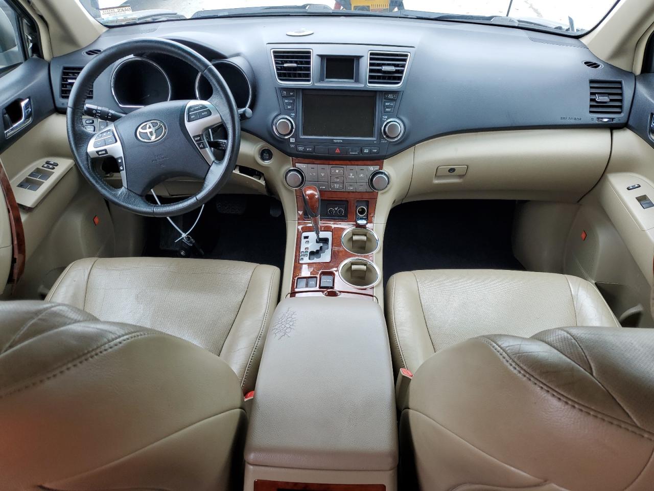 5TDYK3EH1CS085638 2012 Toyota Highlander Limited