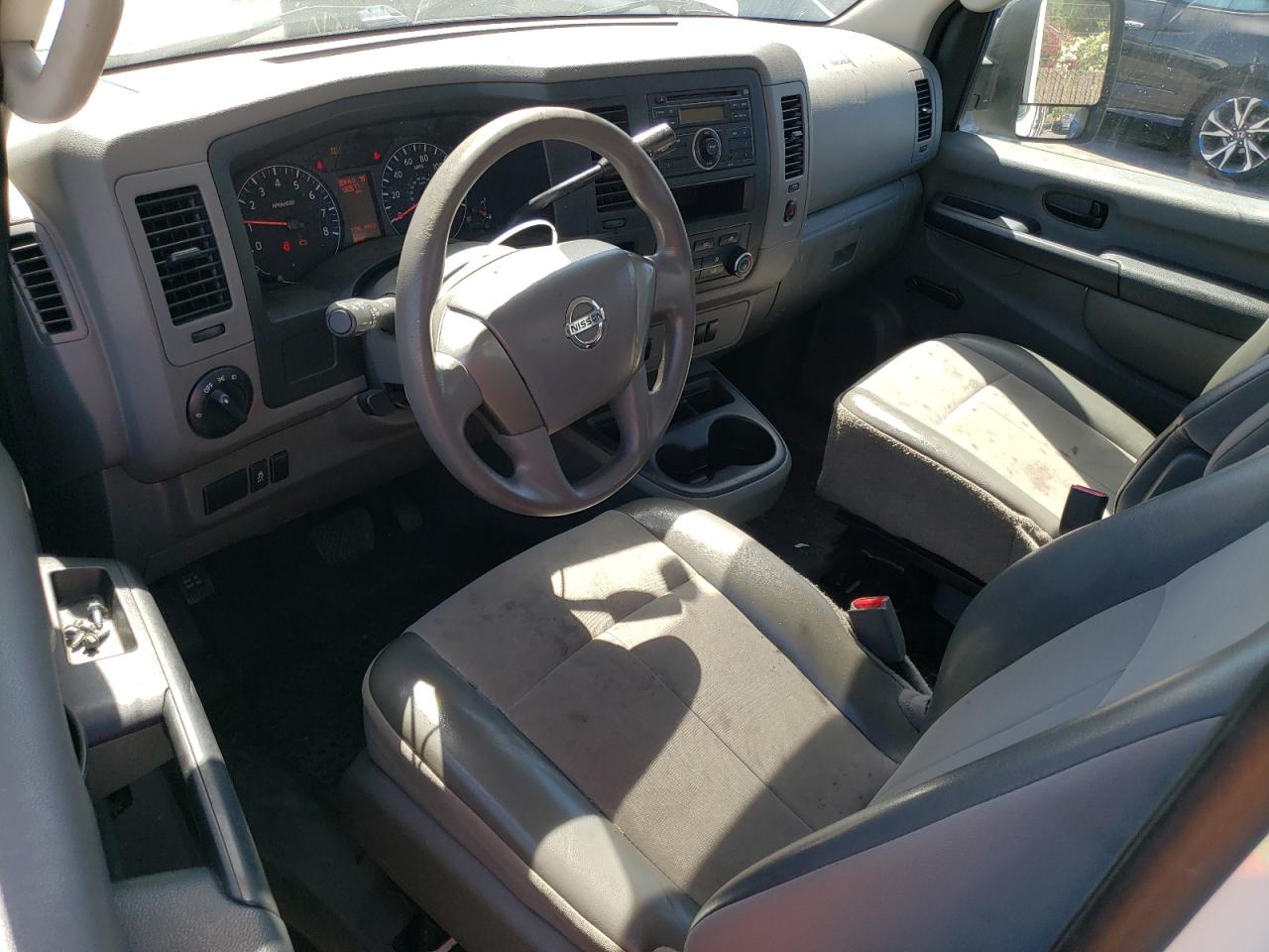 1N6BF0KL8EN102832 2014 Nissan Nv 1500