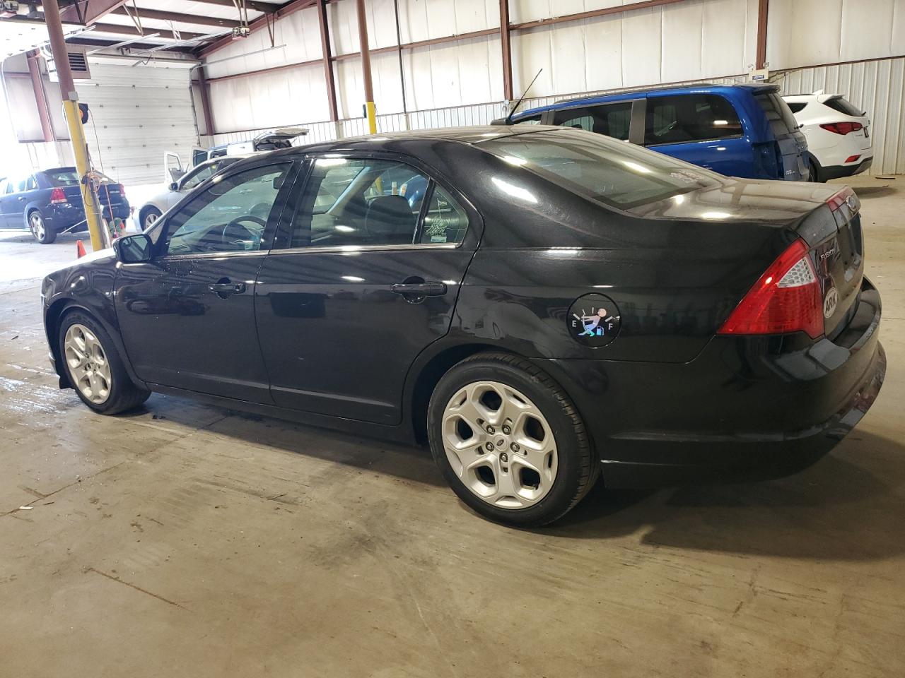 3FAHP0HA0BR239276 2011 Ford Fusion Se