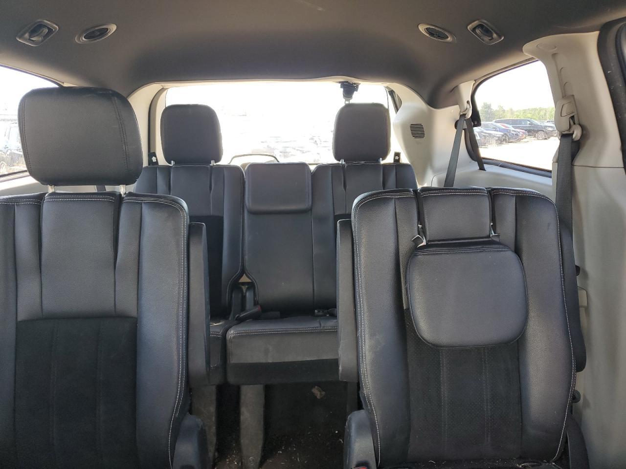 2C4RDGCG7JR267978 2018 Dodge Grand Caravan Sxt