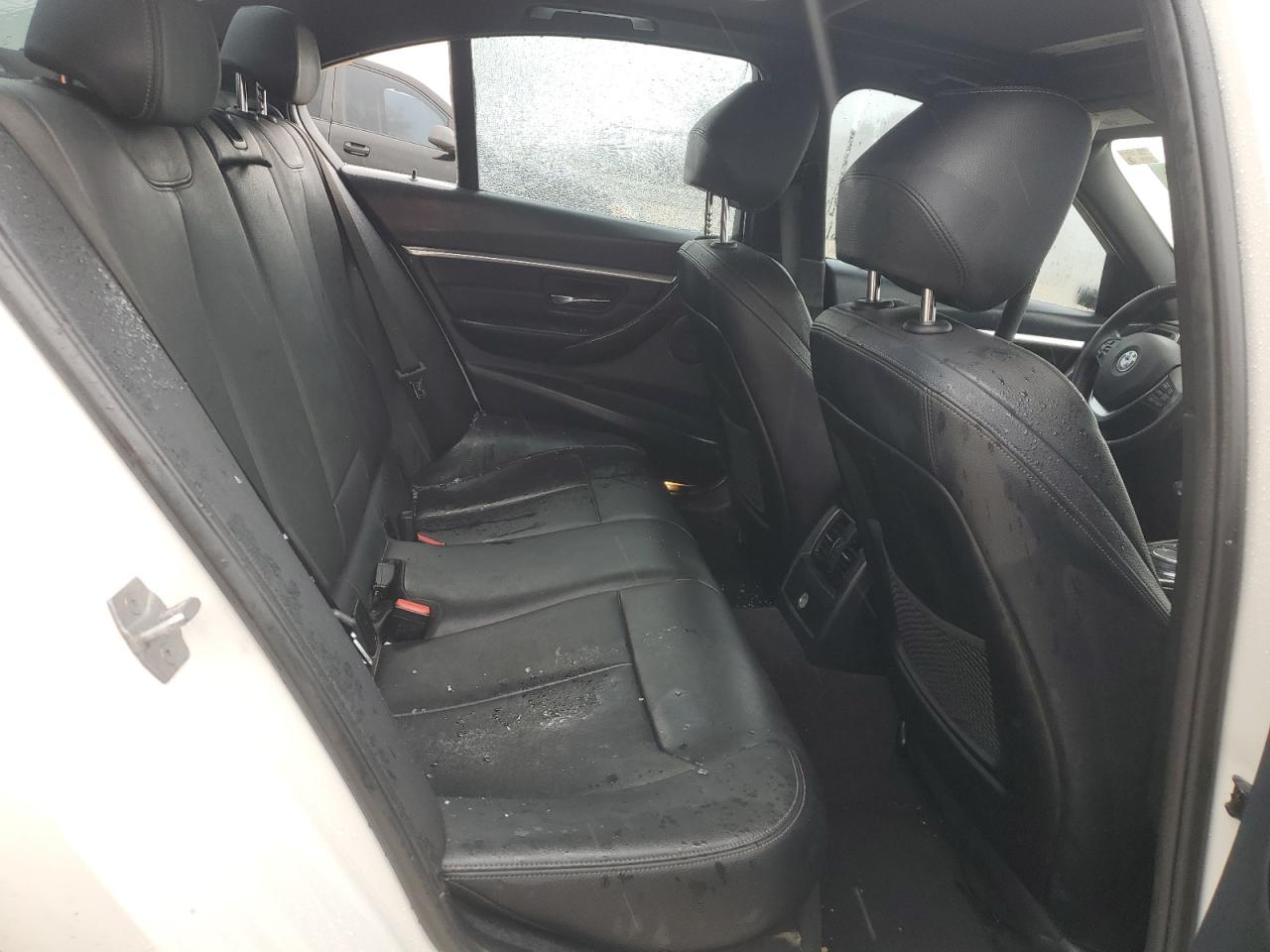 WBA8B9C31HK885085 2017 BMW 330 I