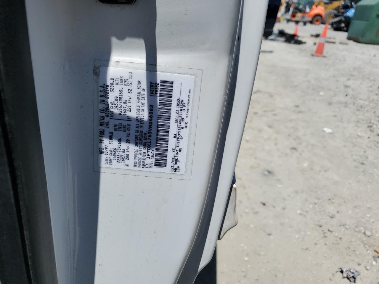 1FTDX1763VND46082 1997 Ford F150