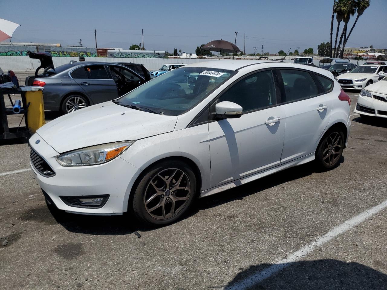 2016 Ford Focus Se vin: 1FADP3K22GL380132