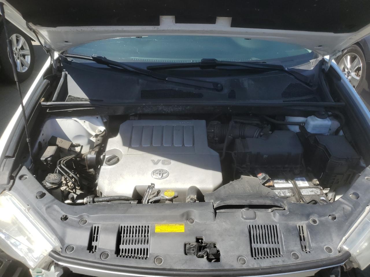 5TDZK3EH5CS076235 2012 Toyota Highlander Base