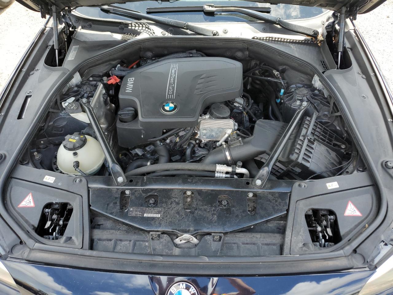 WBA5A5C57FD513588 2015 BMW 528 I