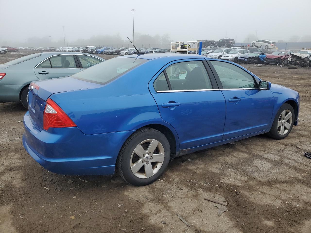 3FAHP0HA3BR237148 2011 Ford Fusion Se