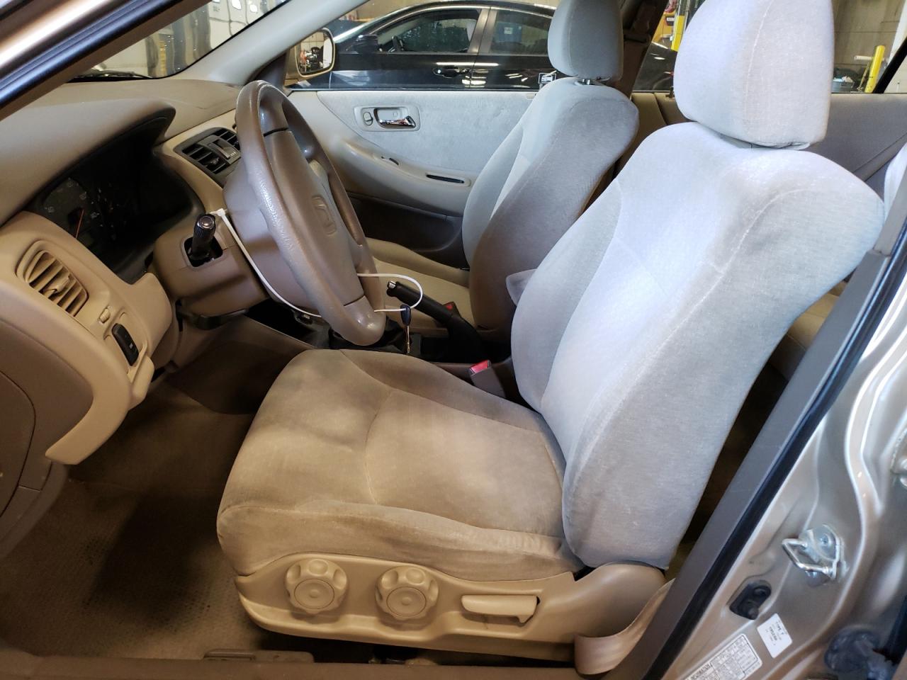 1HGCG55421A122406 2001 Honda Accord Lx