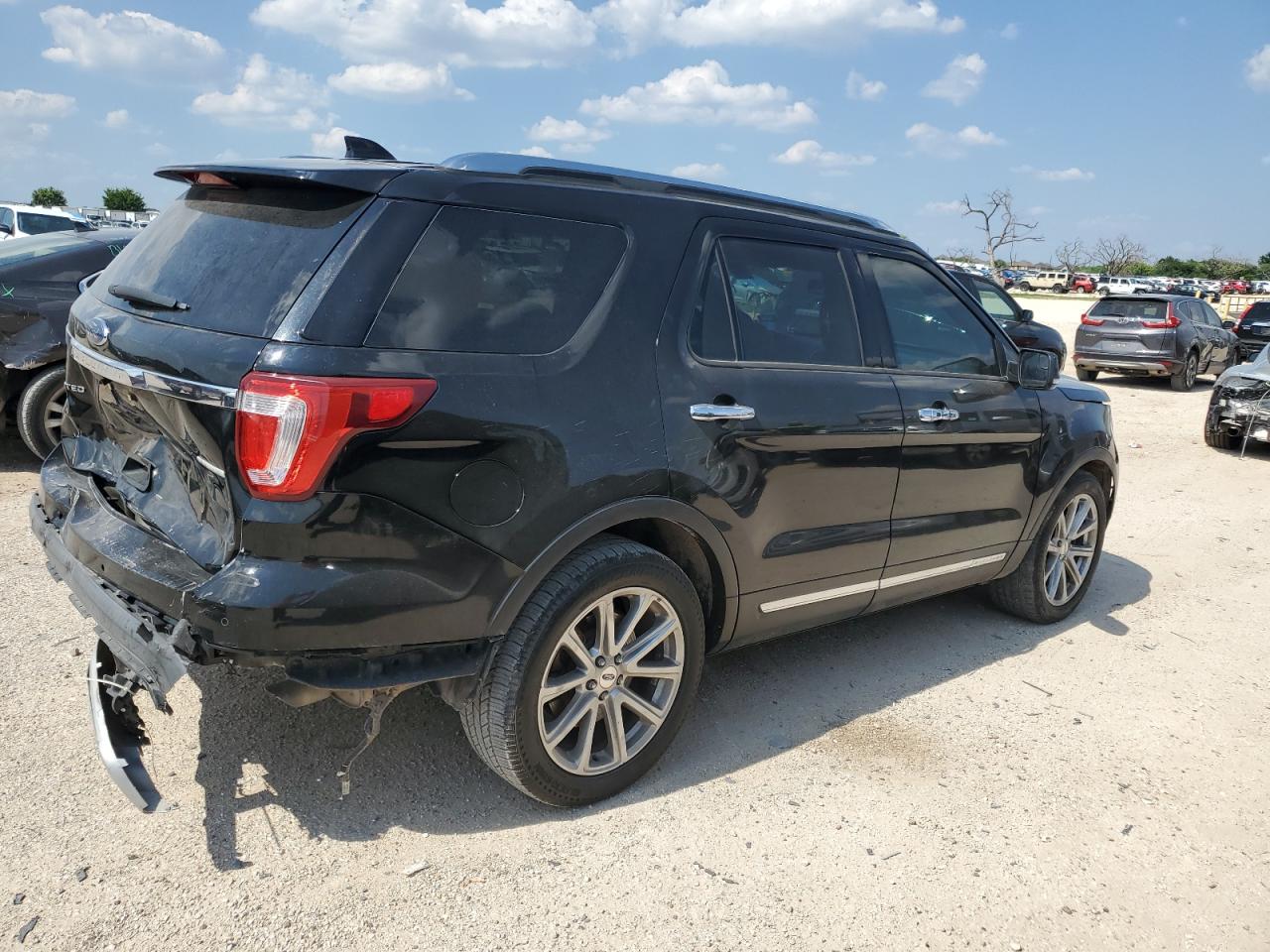 1FM5K7F86HGC27116 2017 Ford Explorer Limited