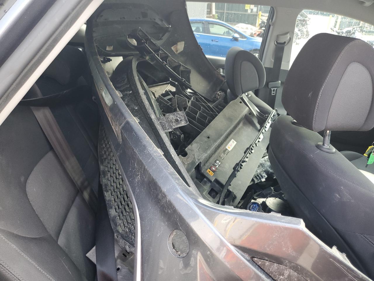 KM8J2CA41JU677890 2018 Hyundai Tucson Se