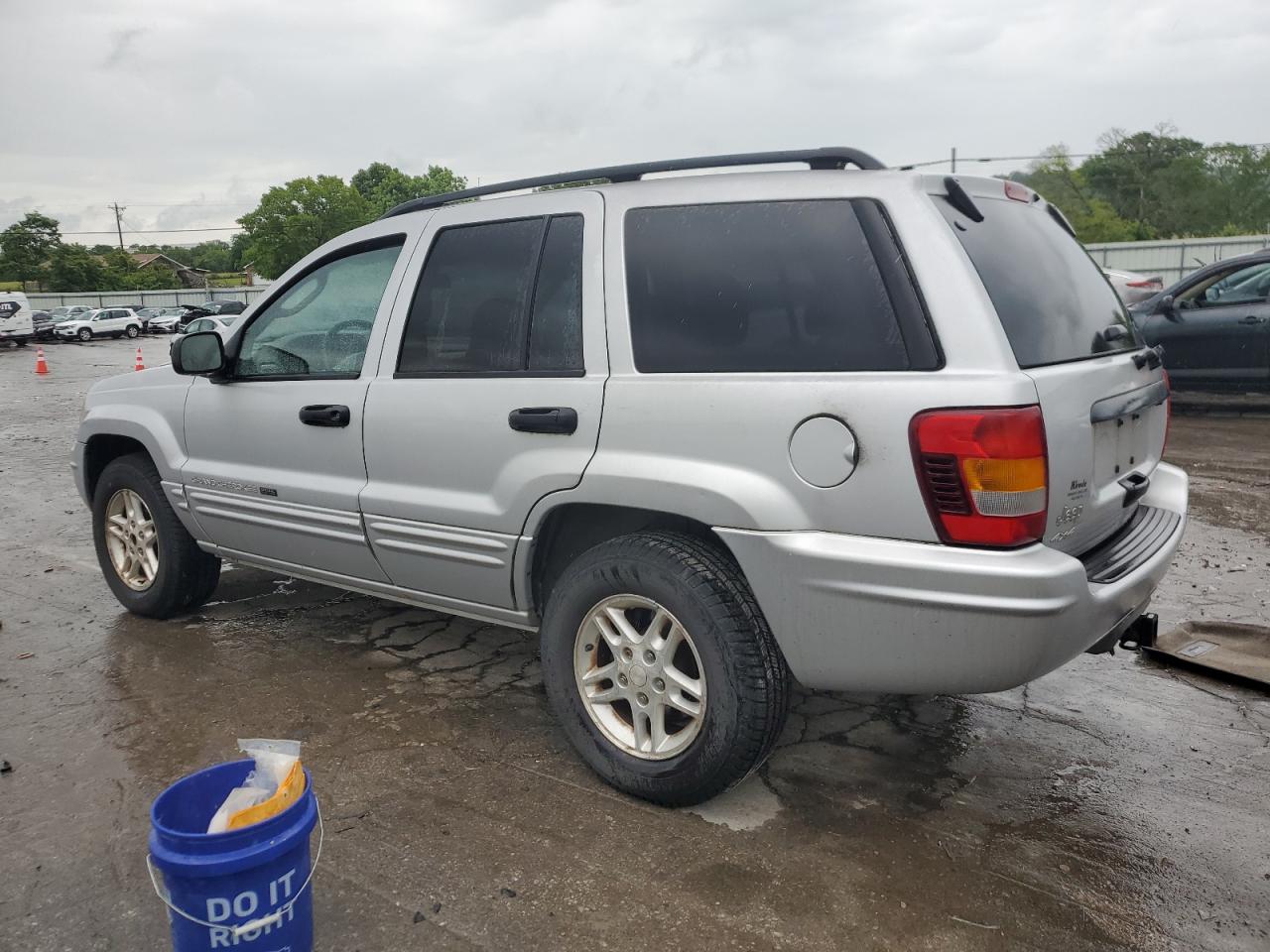 1J4GW48N24C166880 2004 Jeep Grand Cherokee Laredo