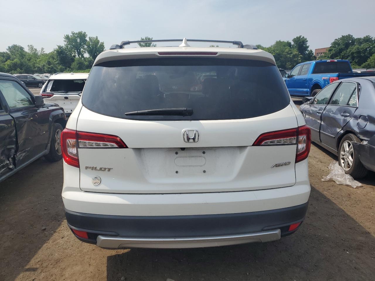 5FNYF6H59KB019395 2019 Honda Pilot Exl