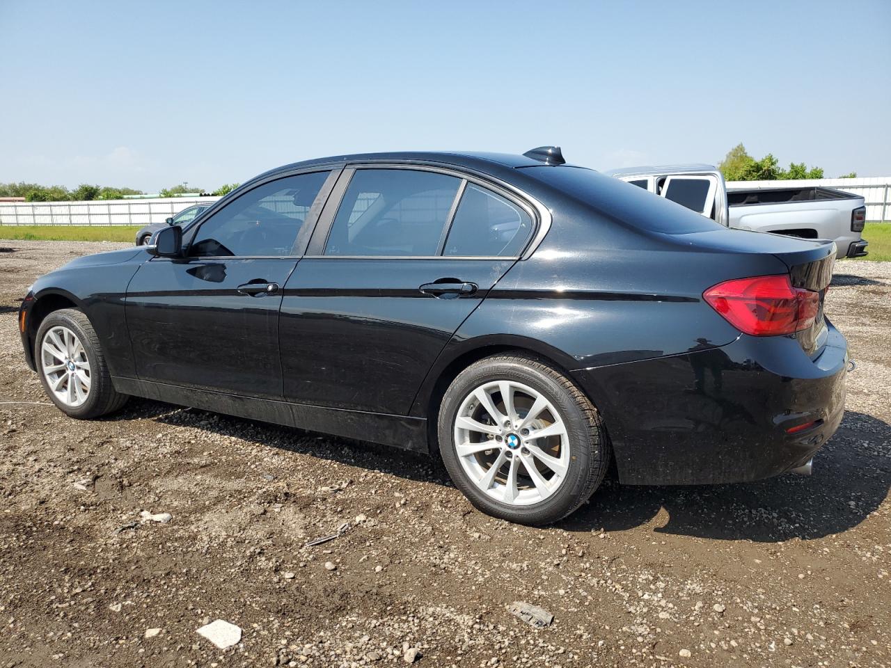 2016 BMW 320 I vin: WBA8A9C57GK619377