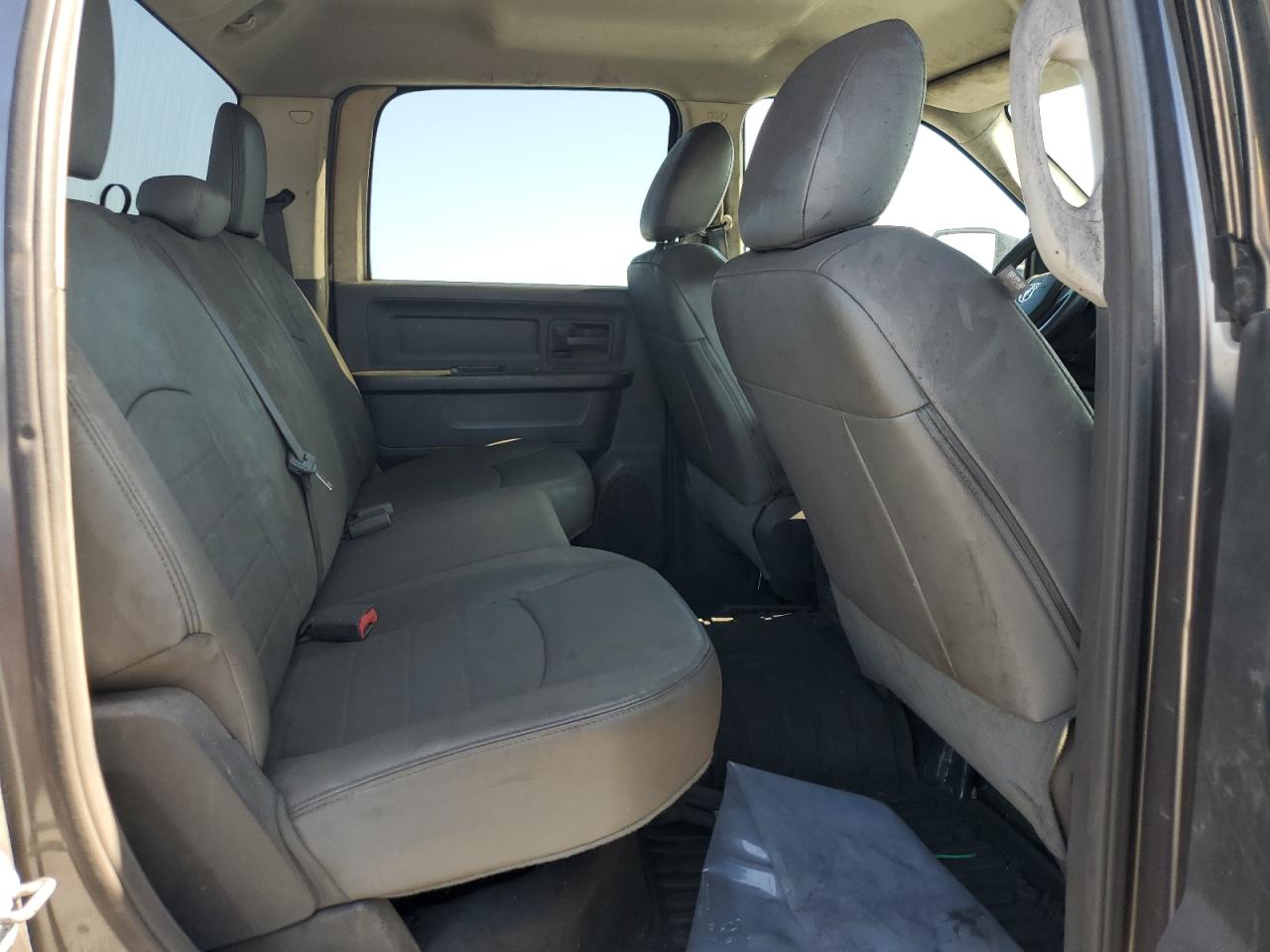 1C6RR7KT7FS704018 2015 Ram 1500 St