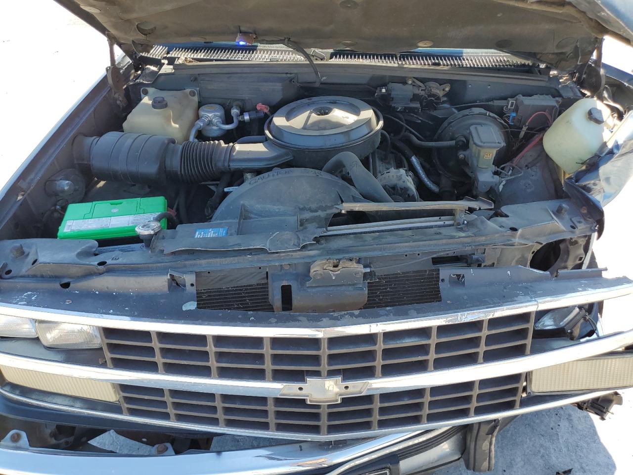 2GCEC19K9J1252505 1988 Chevrolet Gmt-400 C1500