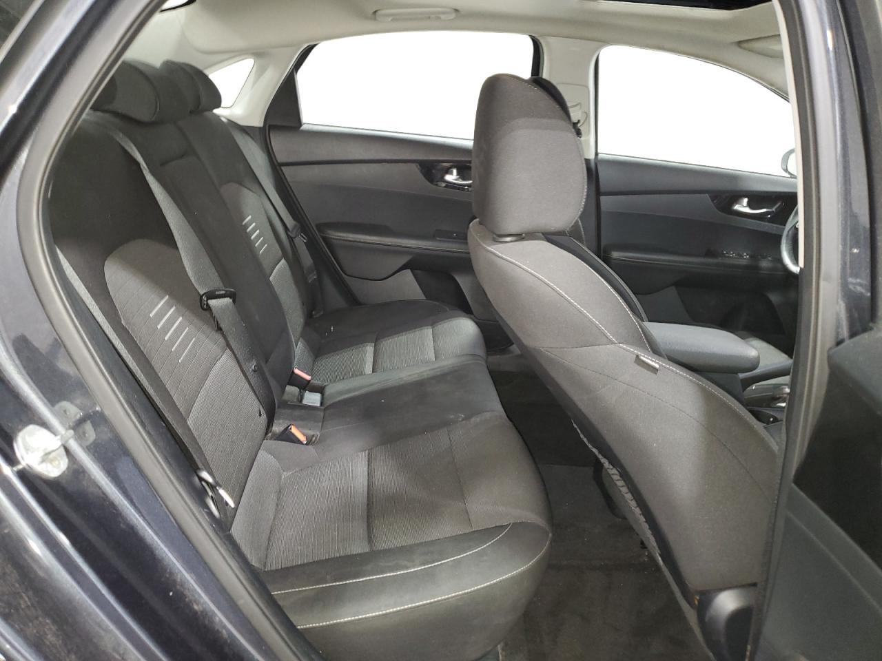 3KPF34AD8KE013342 2019 Kia Forte Gt Line