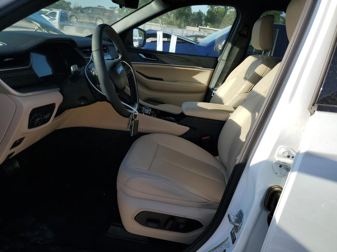 1C4RJKBG5P8768305 2023 Jeep Grand Cherokee L Limited