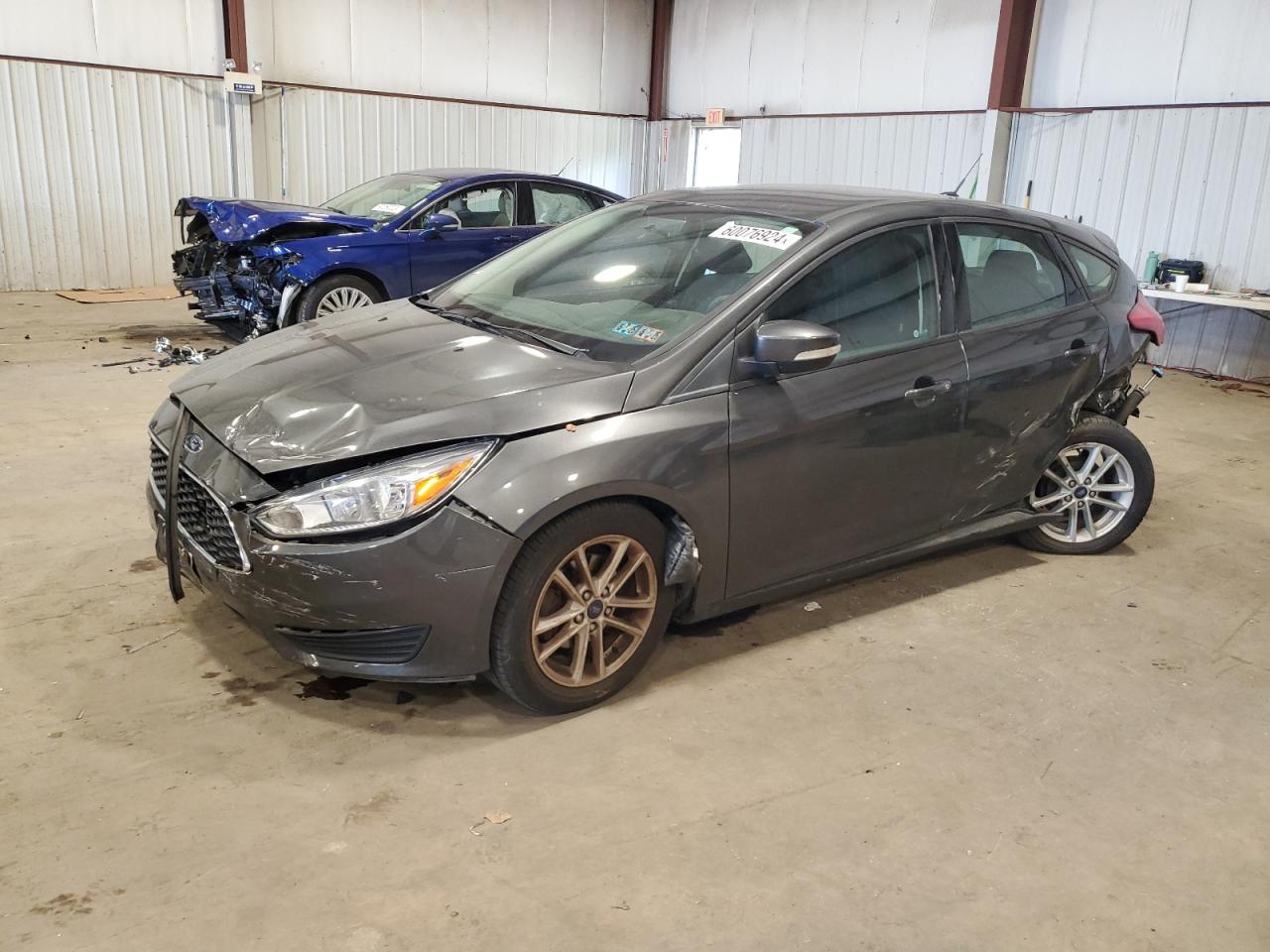 2017 Ford Focus Se vin: 1FADP3K23HL316425