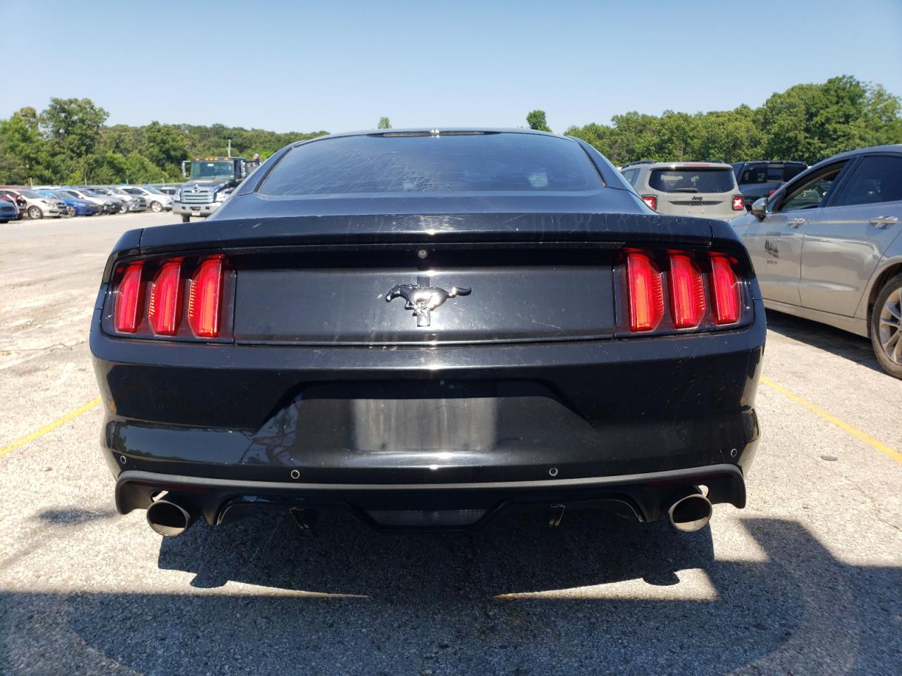 1FA6P8AM7F5412178 2015 Ford Mustang