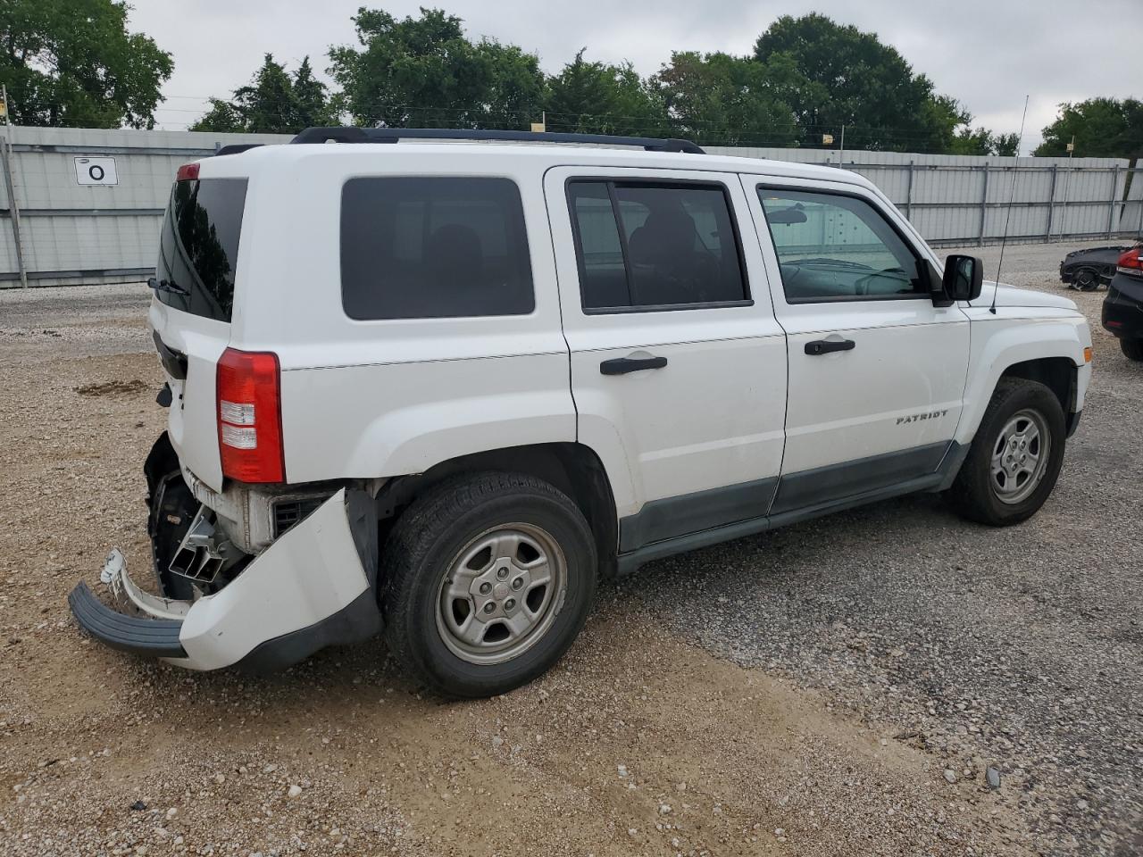 1J4NT1GA8BD189178 2011 Jeep Patriot Sport