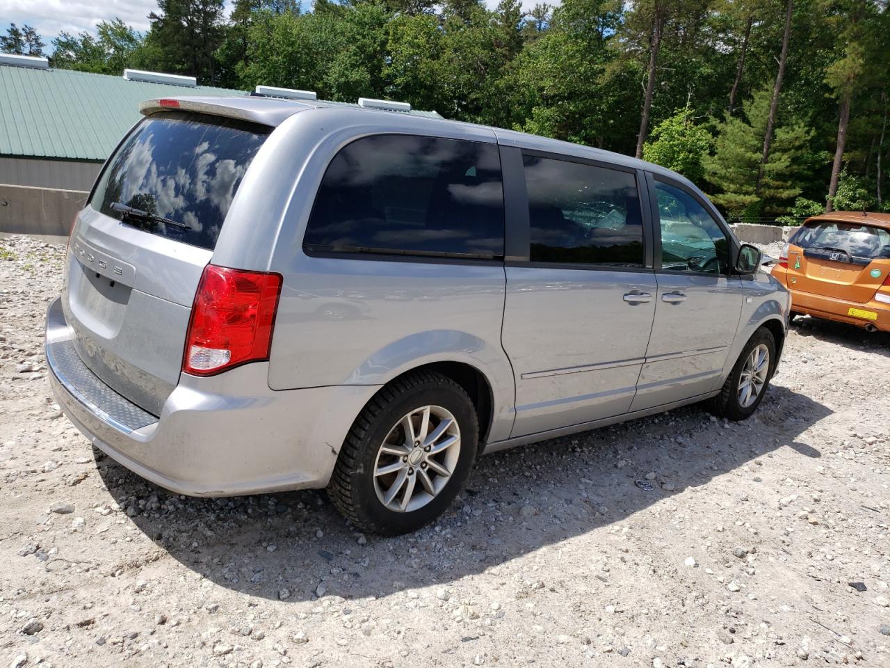 2C4RDGBG1ER338115 2014 Dodge Grand Caravan Se