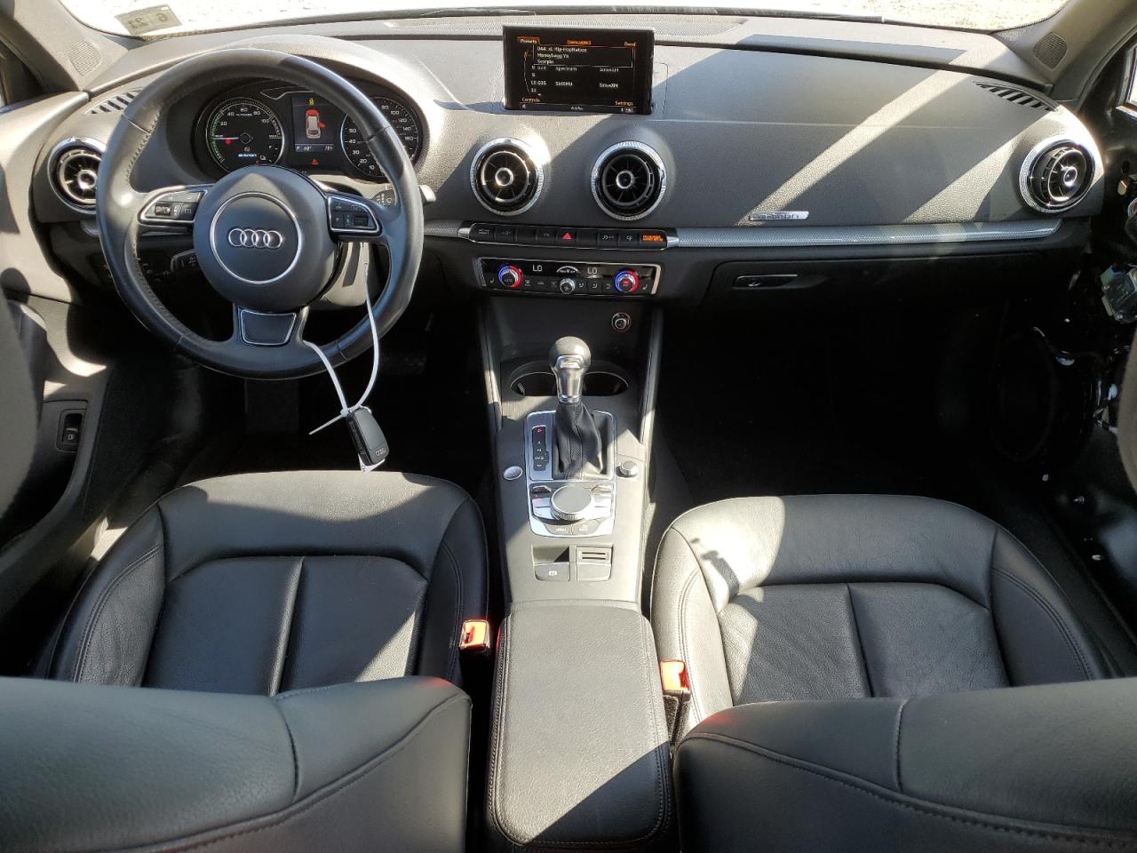 WAUTPBFF2GA096182 2016 Audi A3 E-Tron Premium Plus