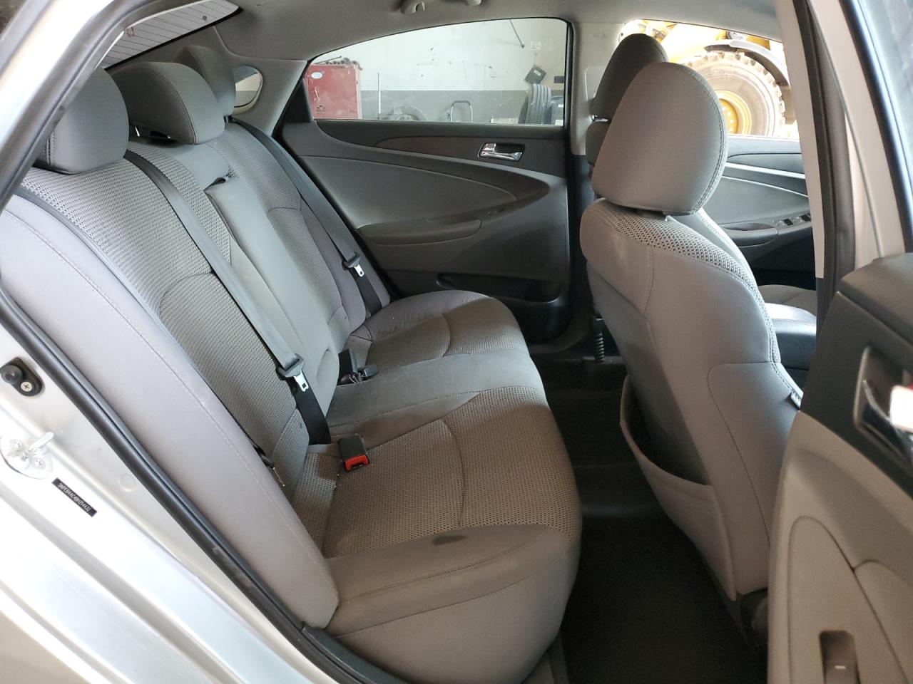 5NPEB4AC4BH214432 2011 Hyundai Sonata Gls