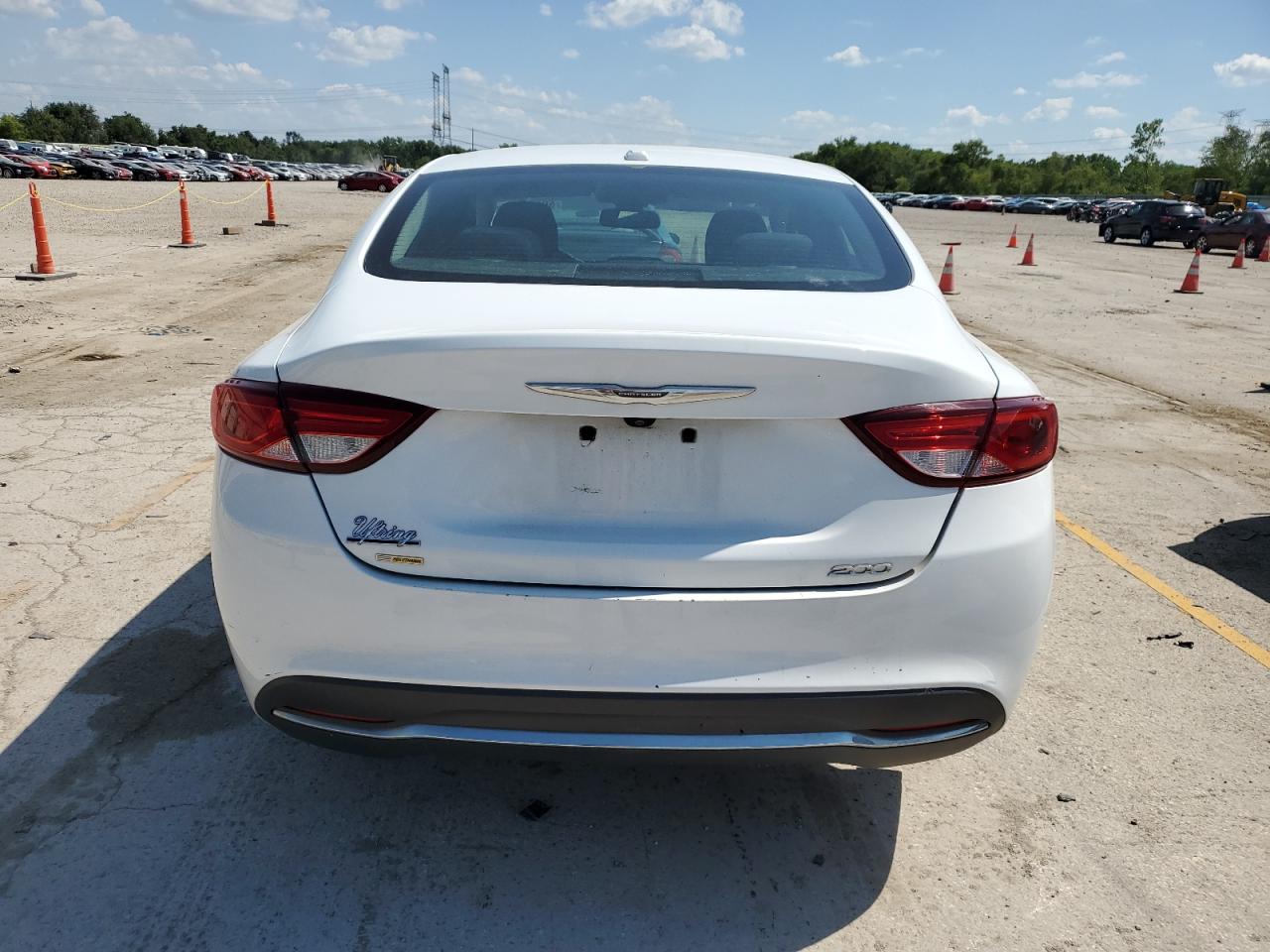 1C3CCCAB0FN681668 2015 Chrysler 200 Limited