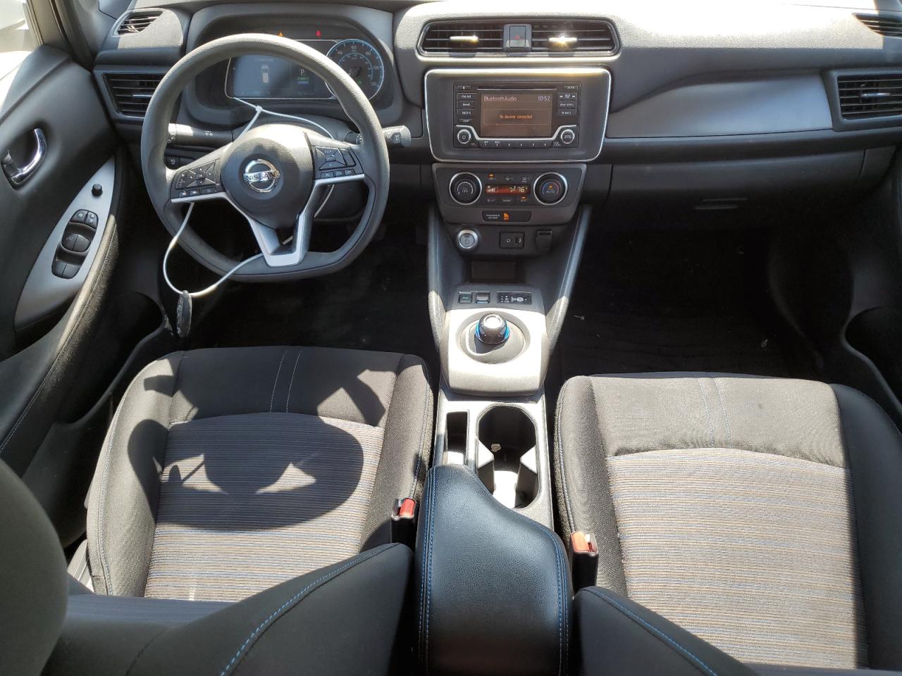 1N4AZ1CP4KC318929 2019 Nissan Leaf S