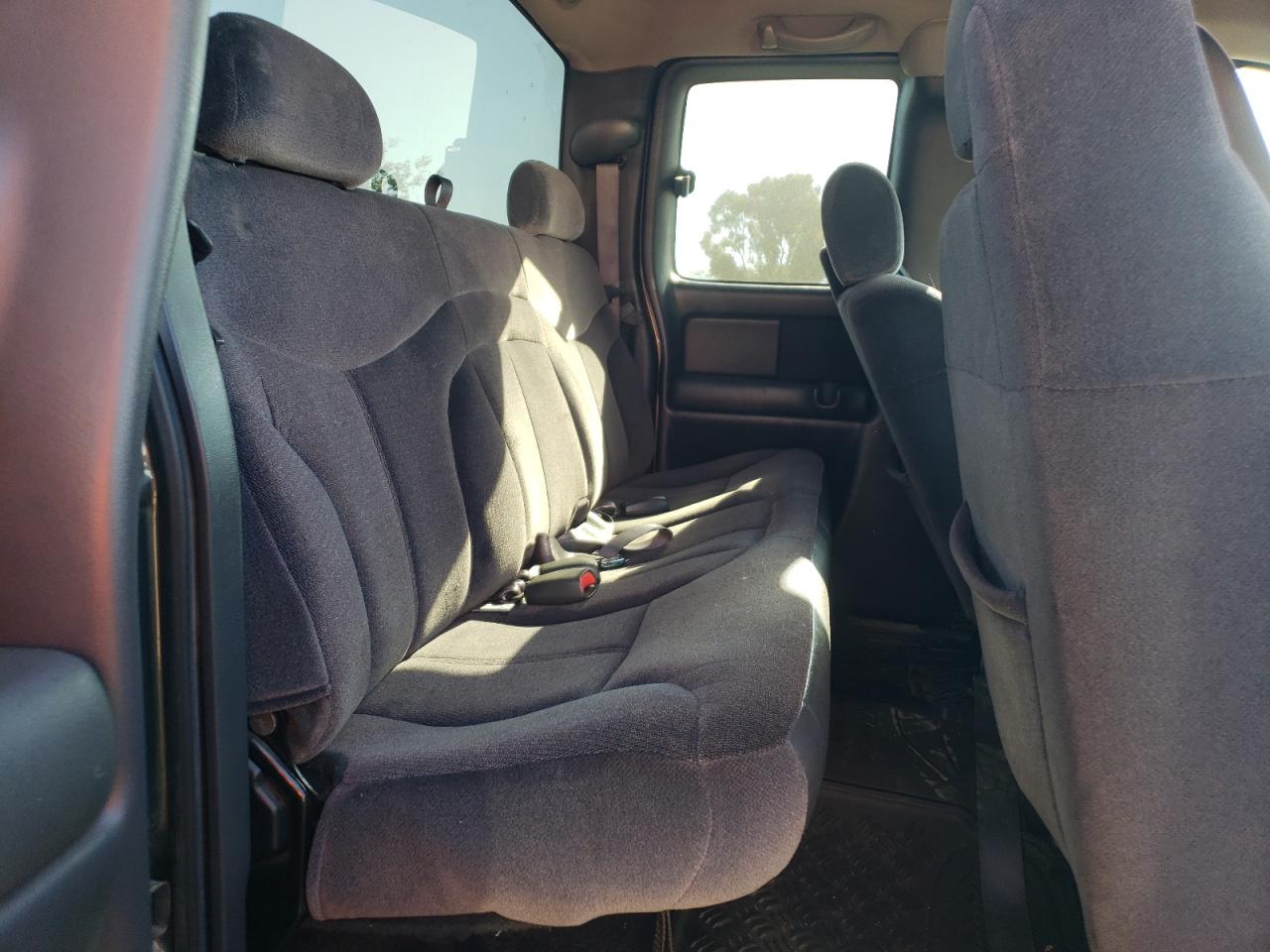 2GTEC19V611263388 2001 GMC New Sierra C1500