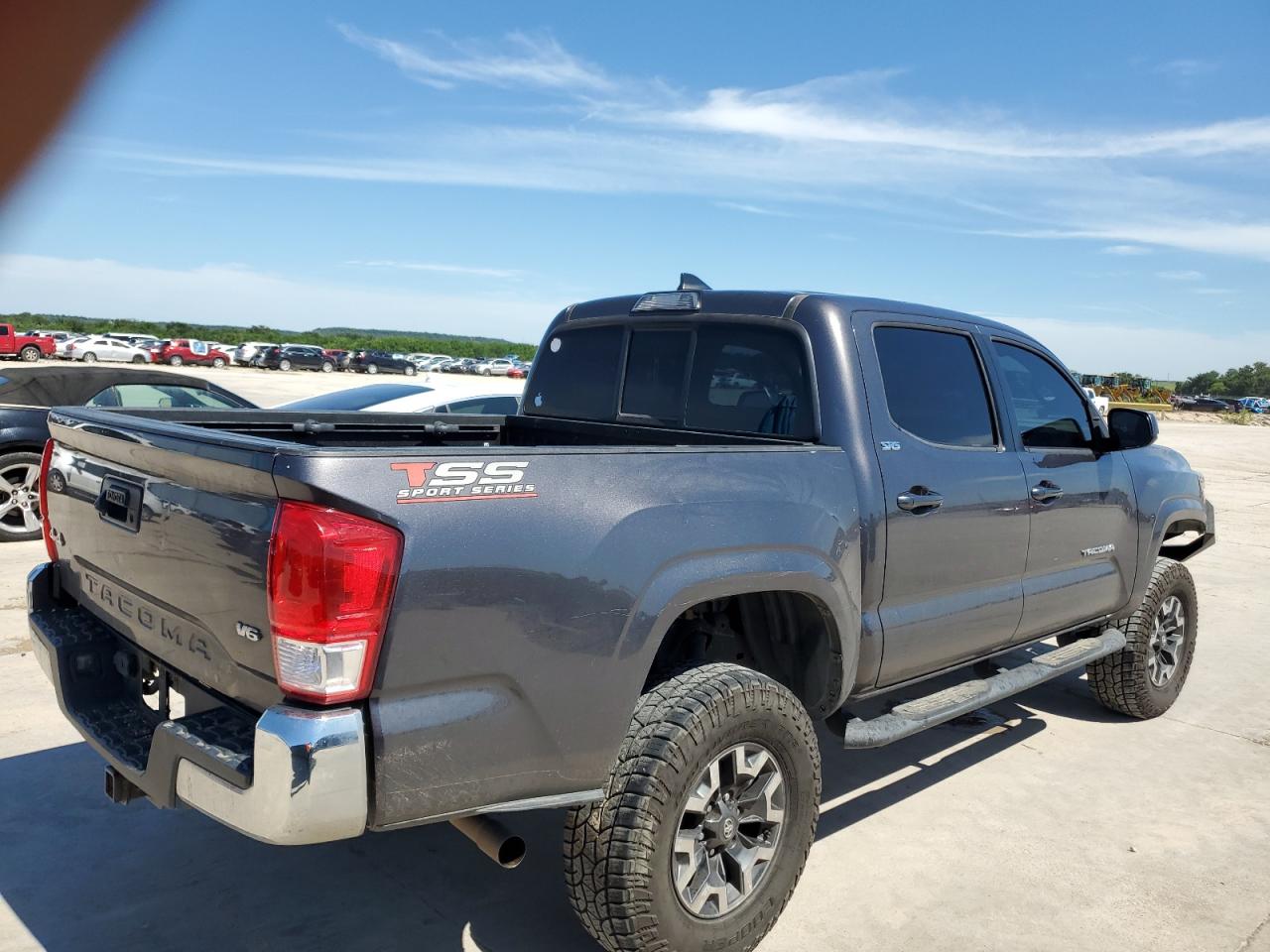 5TFCZ5AN7GX014358 TOYOTA TACOMA 2016
