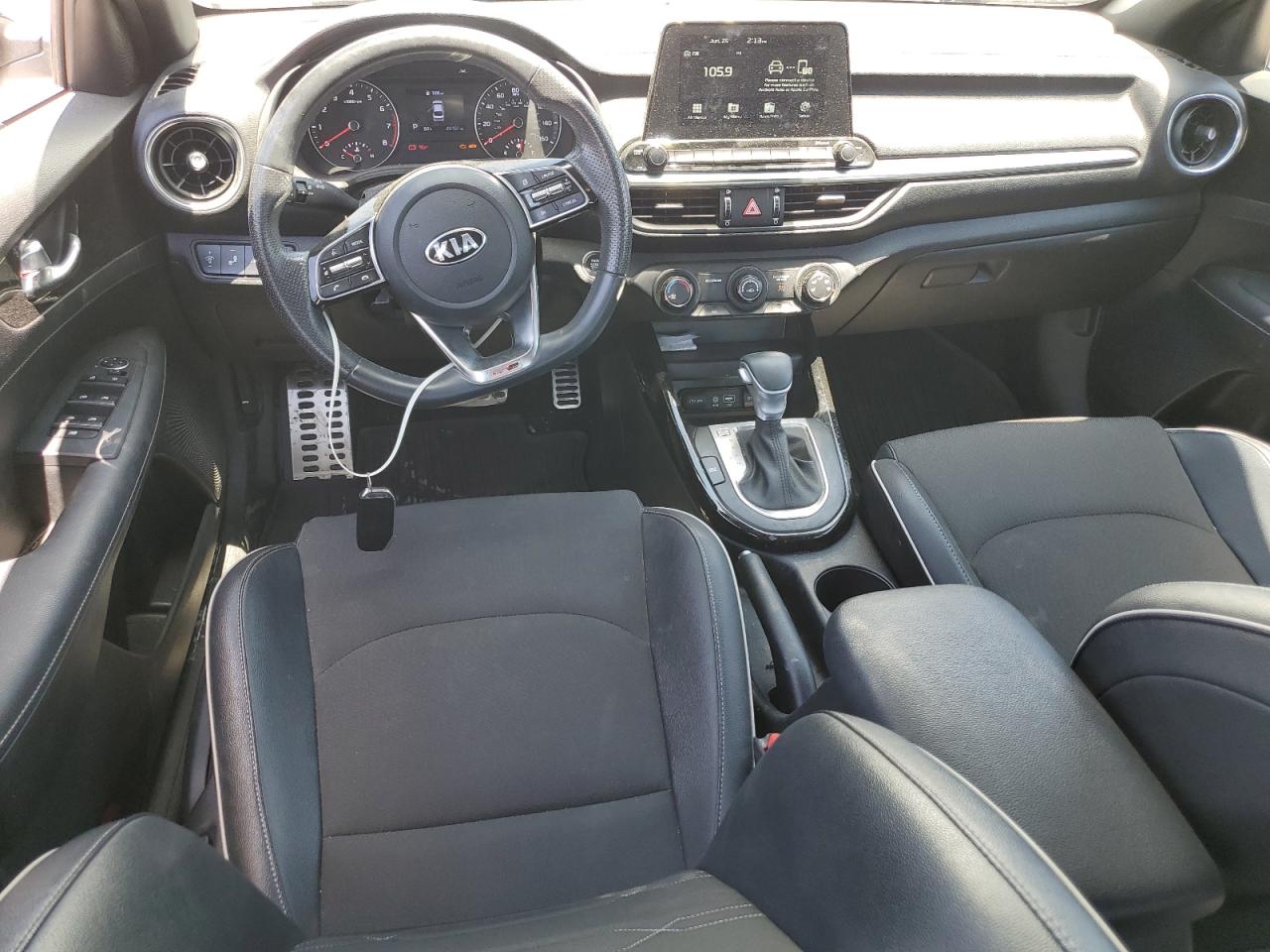 3KPF34AD4ME305430 2021 Kia Forte Gt Line