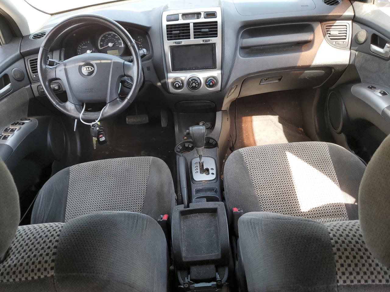 KNDJE723257100122 2005 Kia New Sportage