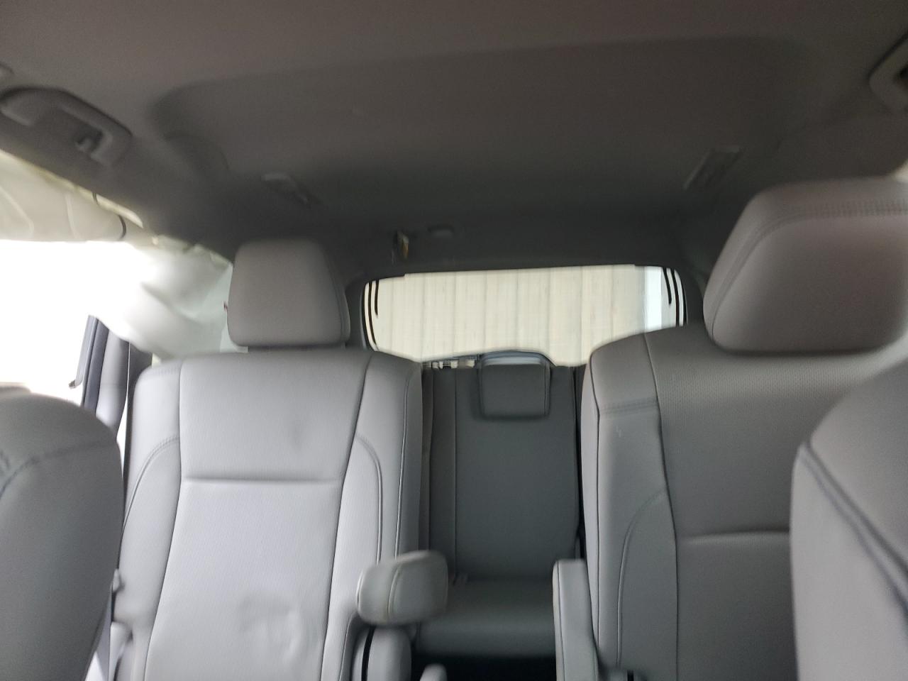 5TDDZRFH4HS453667 2017 Toyota Highlander Limited