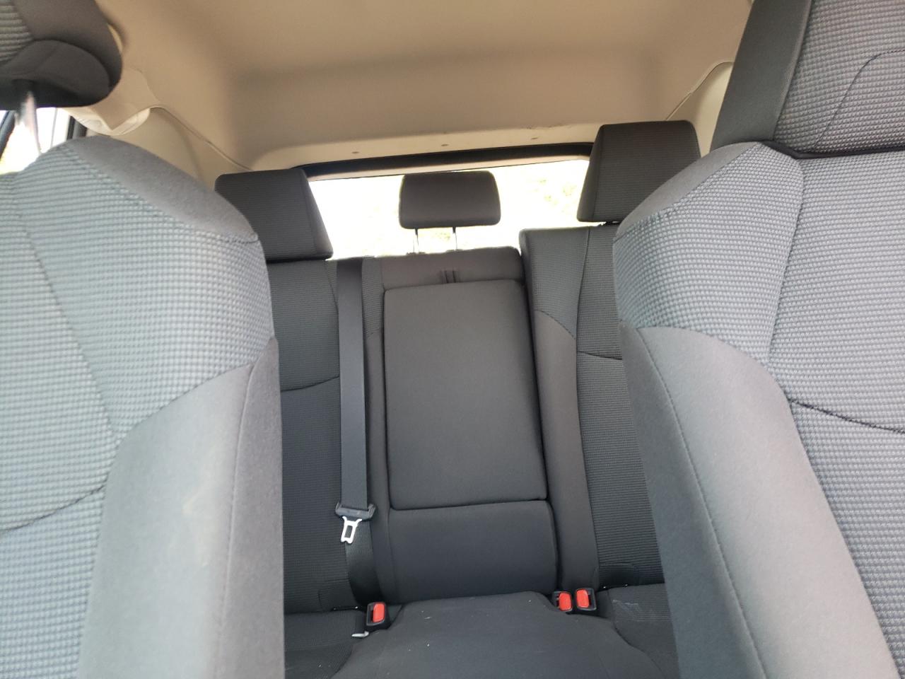 2T3K1RFV3MC172667 2021 Toyota Rav4 Le