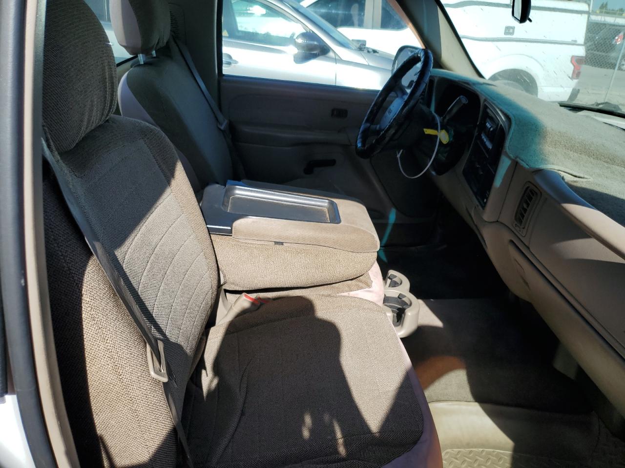 1GTEC14V81Z213705 2001 GMC New Sierra C1500