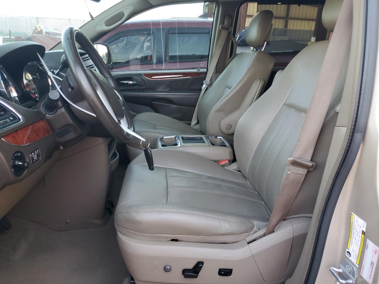 2C4RC1BG1ER225118 2014 Chrysler Town & Country Touring