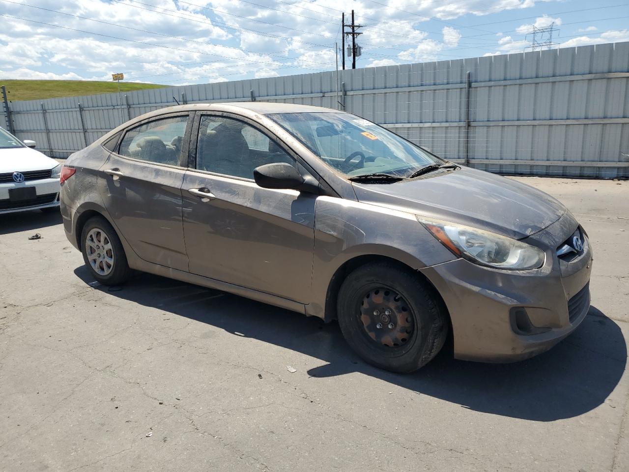 KMHCT4AE8DU394380 2013 Hyundai Accent Gls