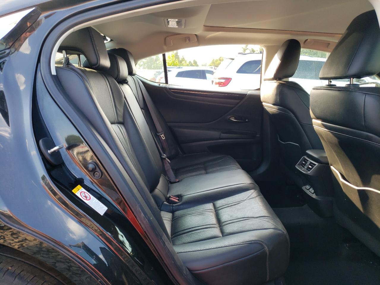 58ABZ1B15KU005365 2019 Lexus Es 350