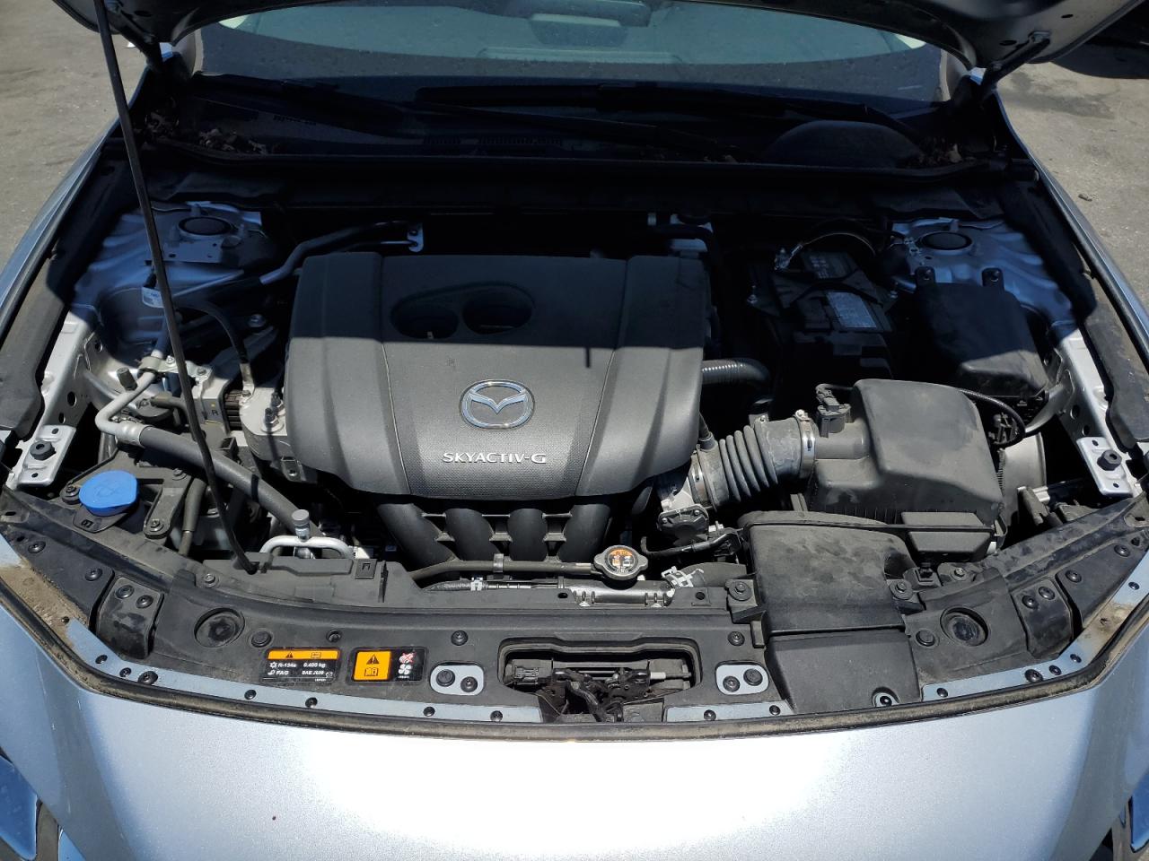 3MZBPAA76MM203710 2021 Mazda 3