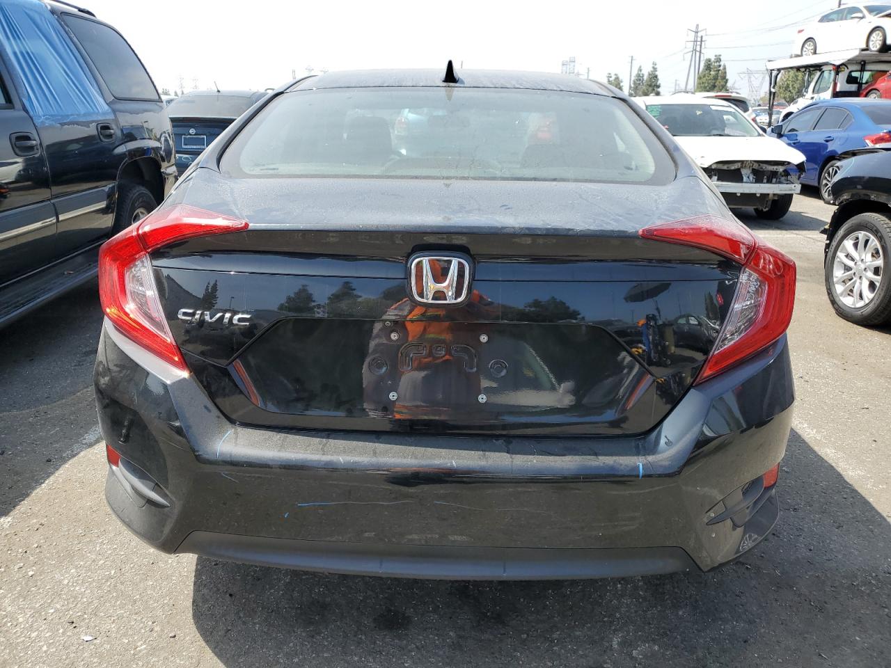 2HGFC2F79HH561937 2017 Honda Civic Ex