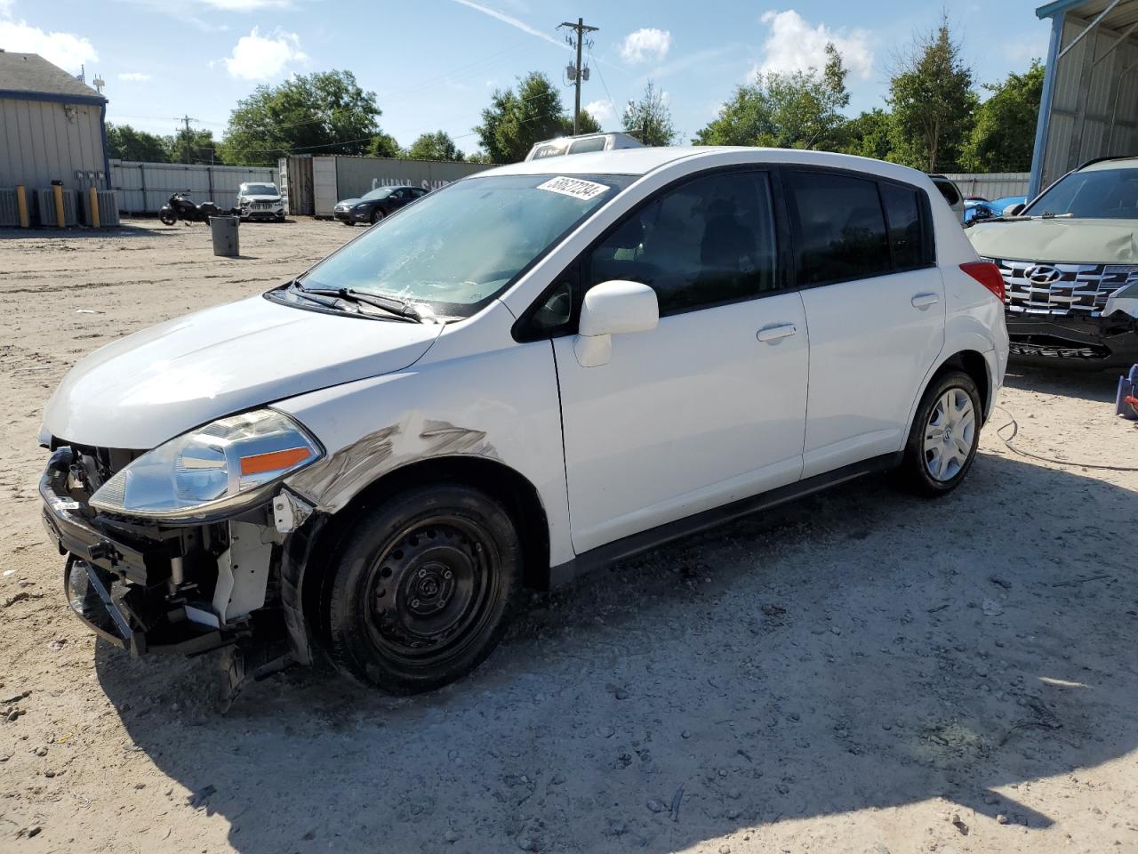 3N1BC1CP2BL416526 2011 Nissan Versa S