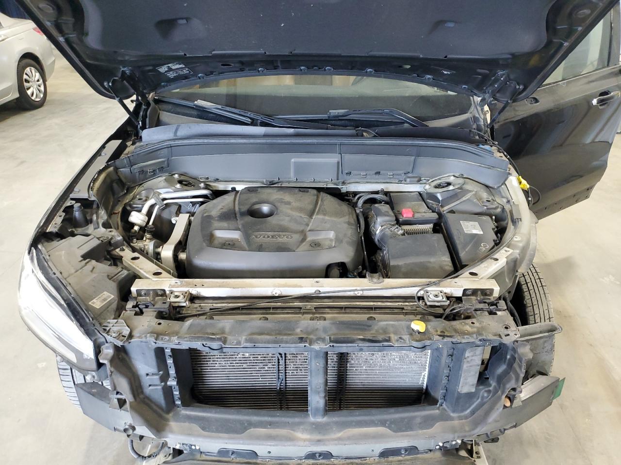 YV4A22PK0G1051999 2016 Volvo Xc90 T6