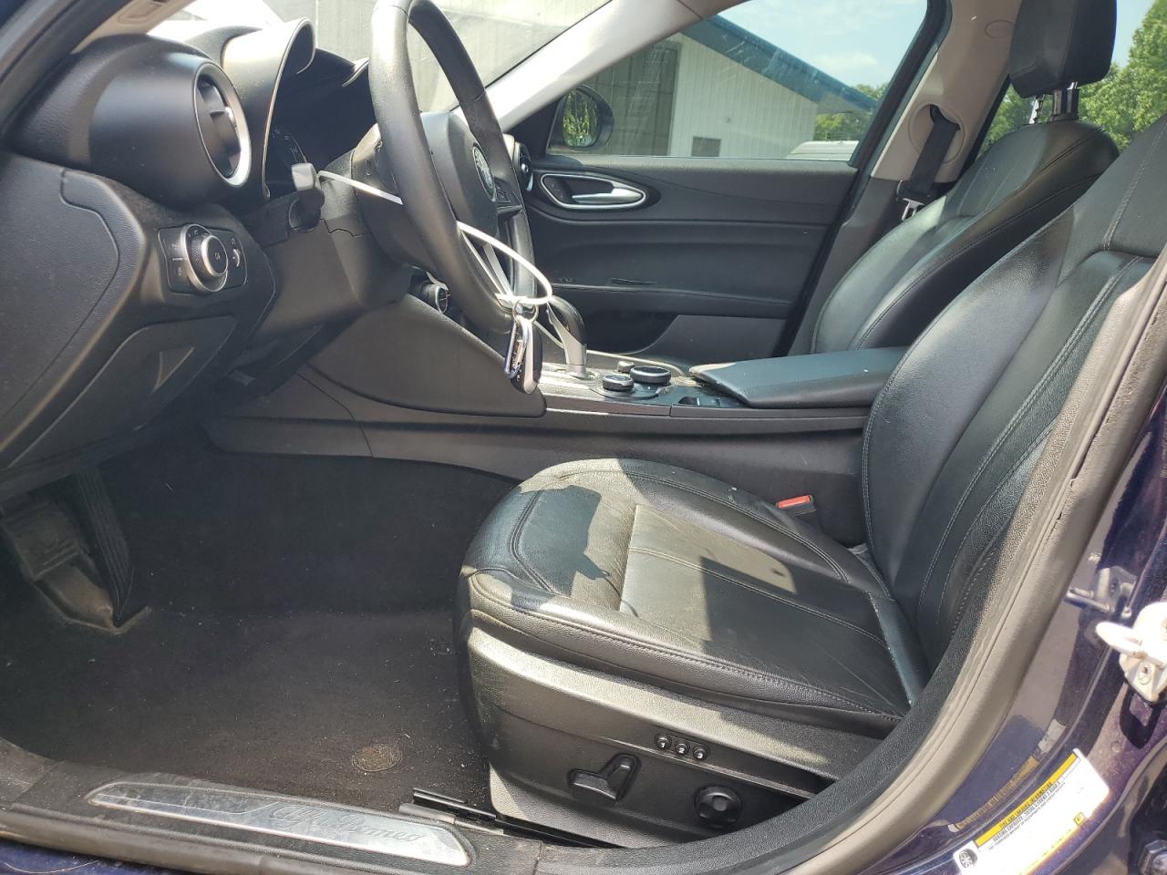 ZARFAEDN7H7547219 2017 Alfa Romeo Giulia Q4