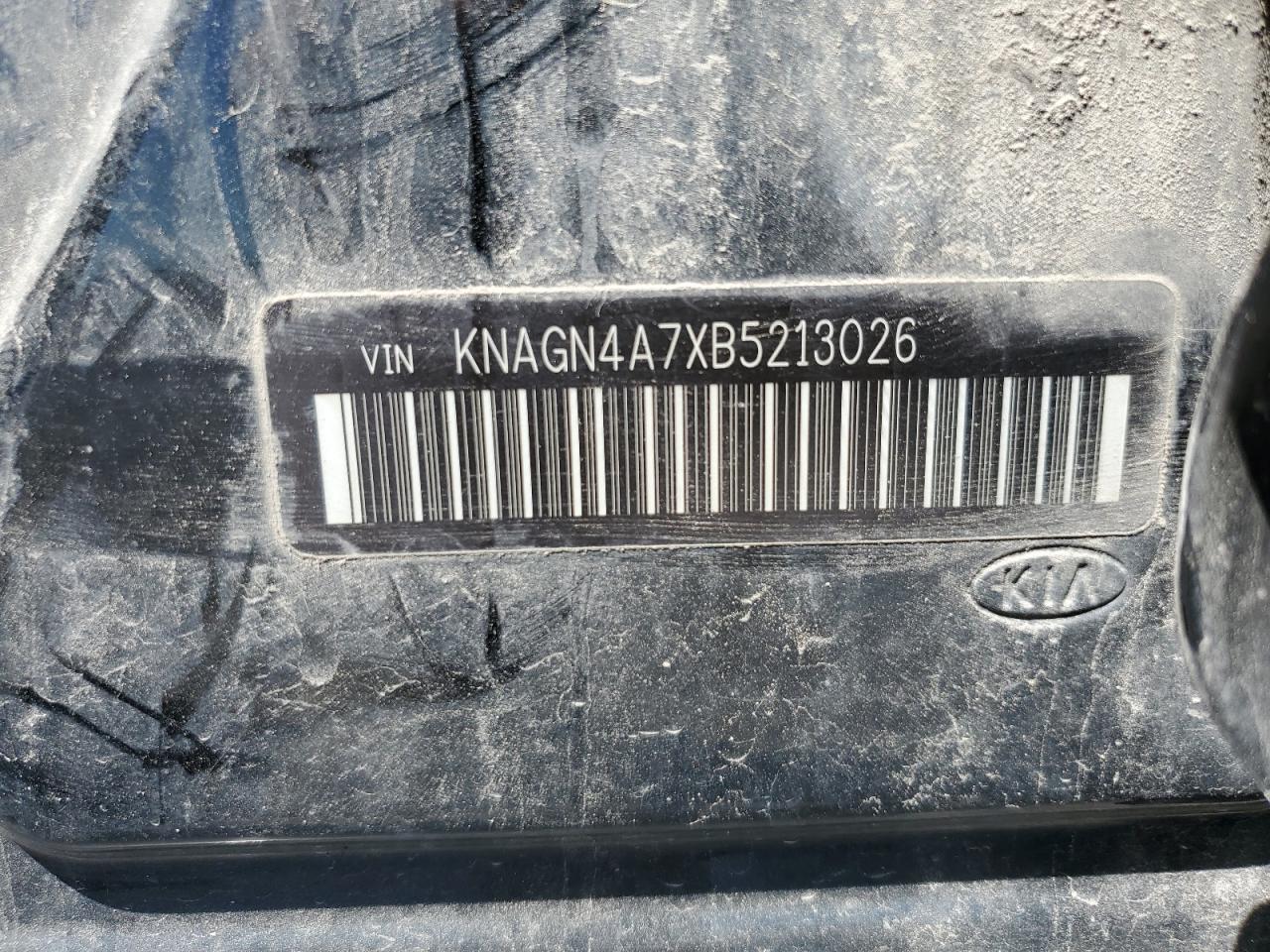 KNAGN4A7XB5213026 2011 Kia Optima Ex