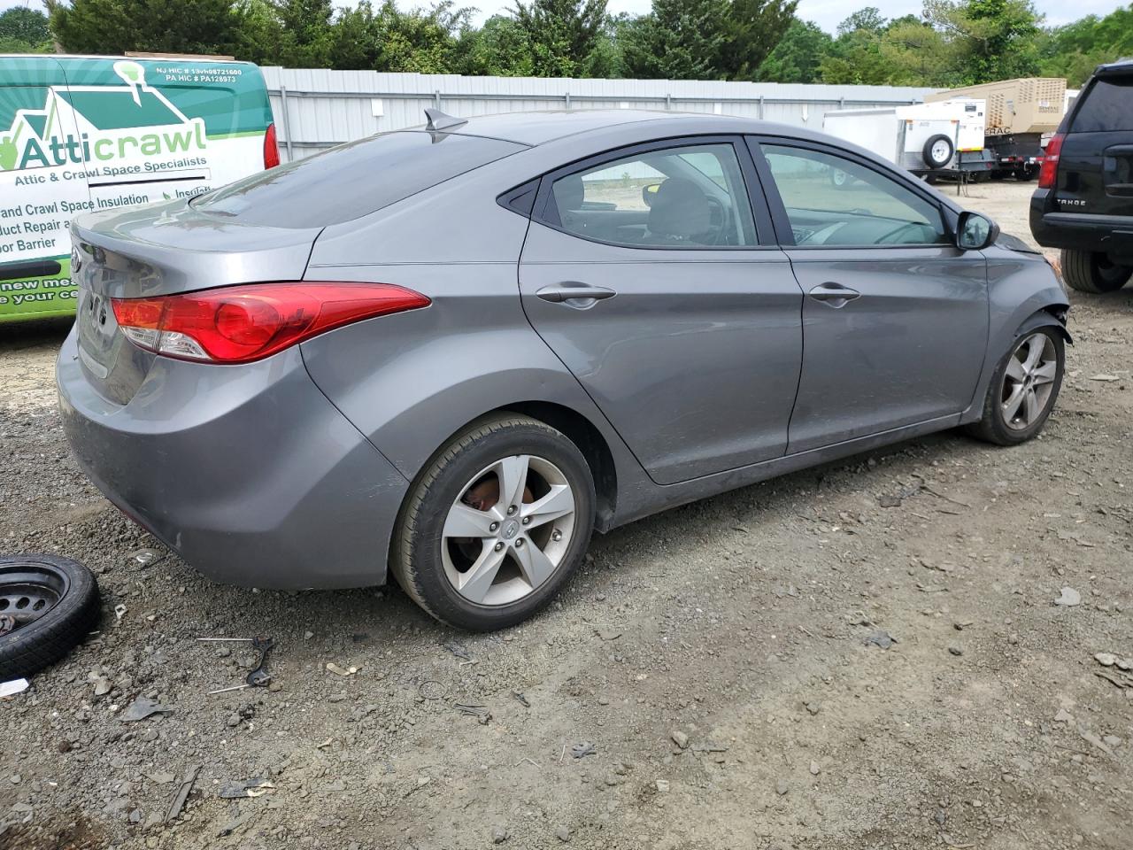 5NPDH4AE8DH323751 2013 Hyundai Elantra Gls