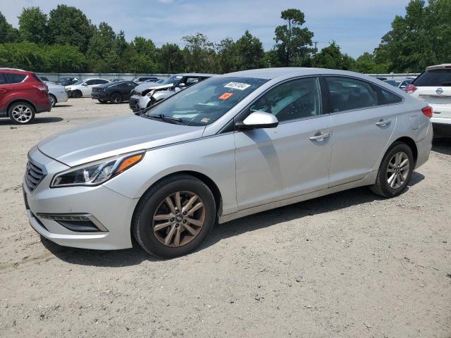 5NPE24AF5FH158825 2015 HYUNDAI SONATA - Image 1