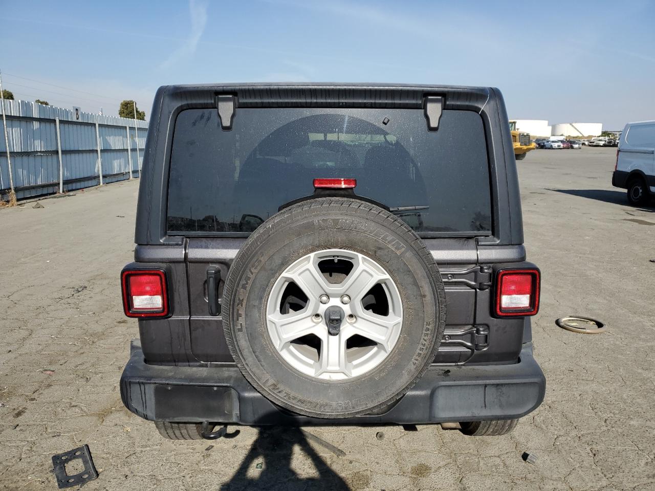 2021 Jeep Wrangler Unlimited Sport vin: 1C4HJXDN6MW523976