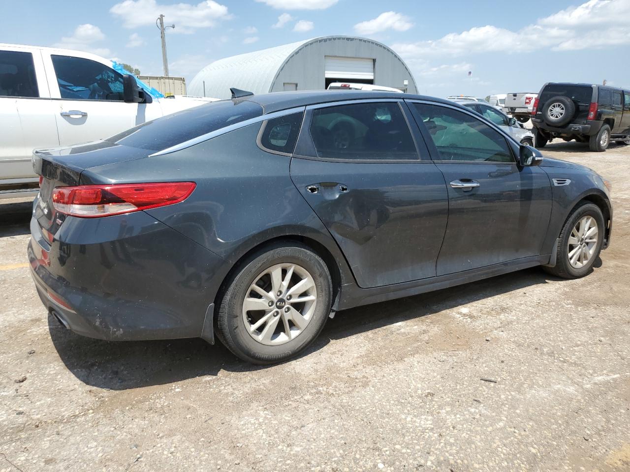 2016 Kia Optima Lx vin: 5XXGT4L3XGG015584