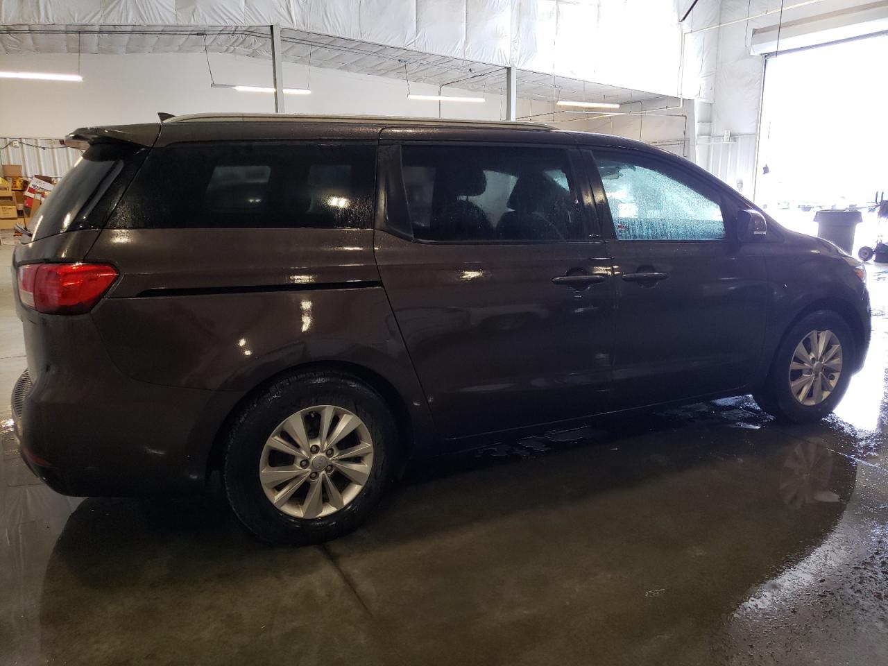 KNDMB5C1XF6040346 2015 Kia Sedona Lx